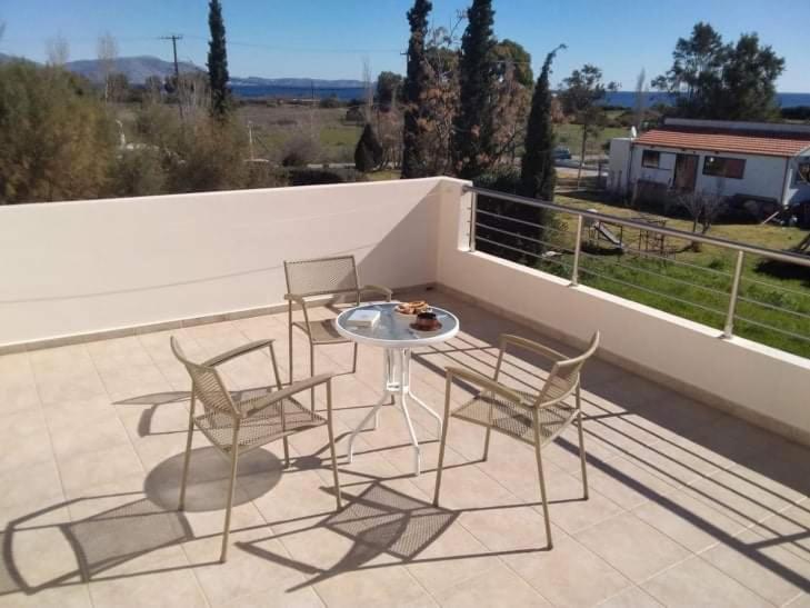 Evi's Sea View Villa Gennadi